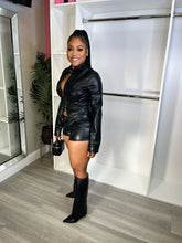 Load image into Gallery viewer, Matrix Faux leather set