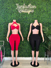 Load image into Gallery viewer, All Eyes On Me Capri Set