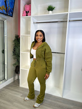 Load image into Gallery viewer, FLEECE HOODED TOP AND PANTS SET
