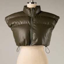 Load image into Gallery viewer, Crop faux leather vest