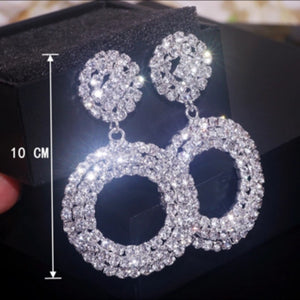 princess circle earrings