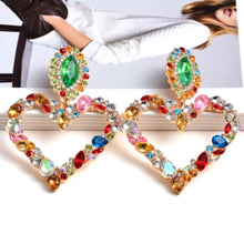 Load image into Gallery viewer, princess earrings