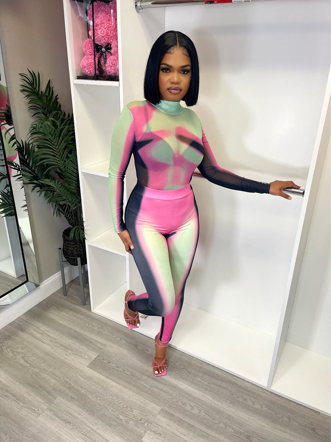 Leah set