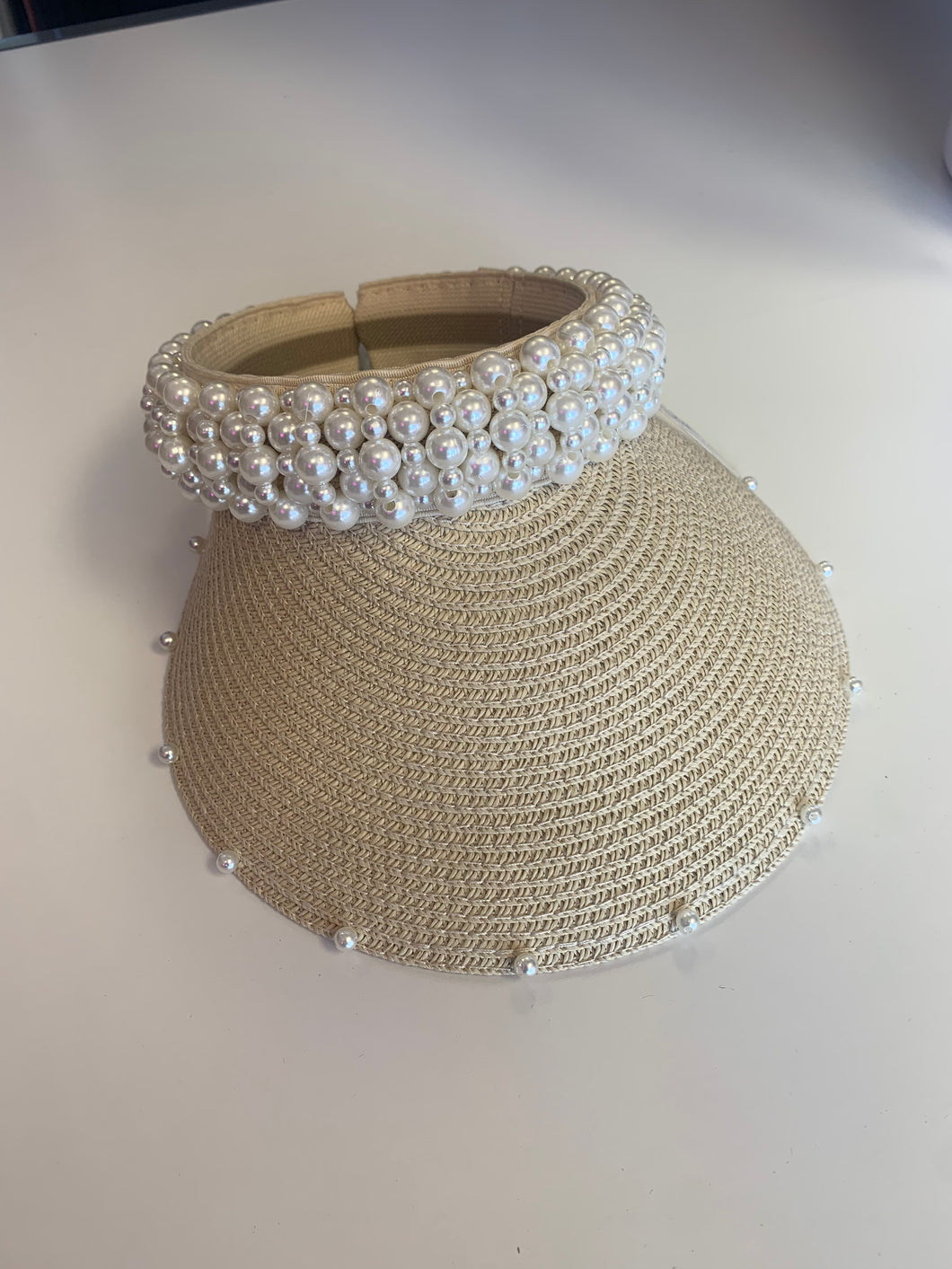 Pearl visor